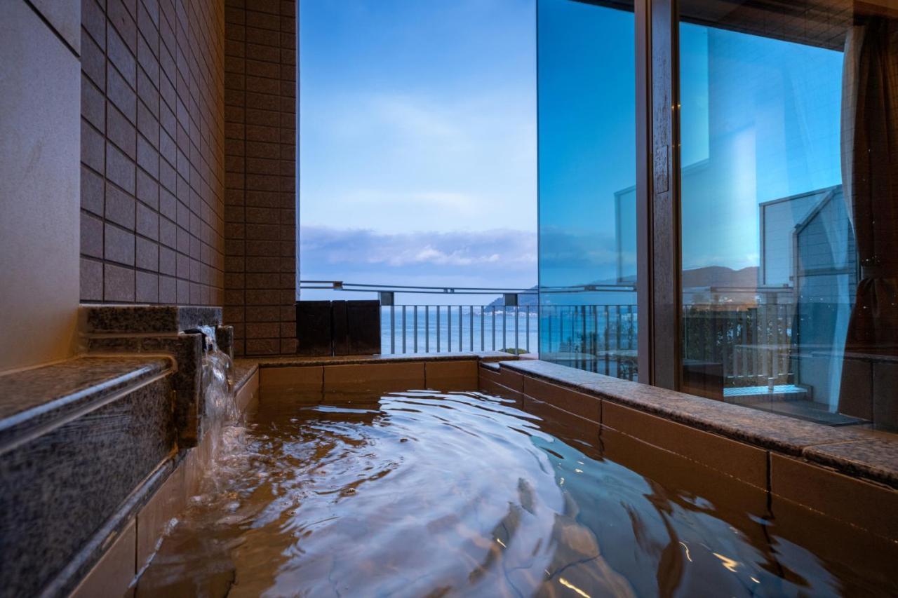 Auberge Fontaine Bleau Atami Atami  Exterior foto